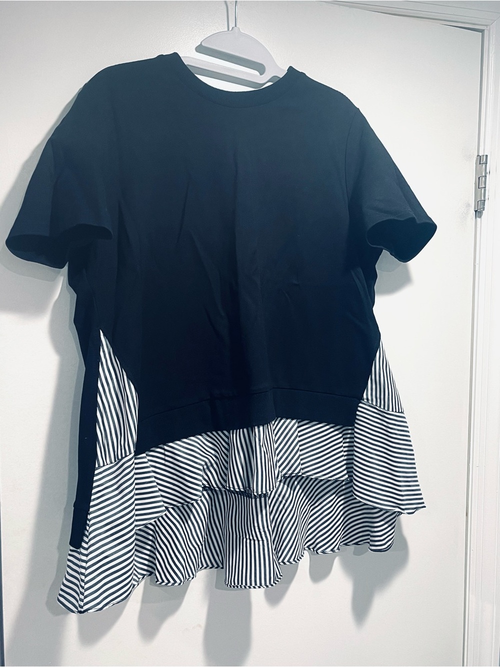 Black Layered Stripe Hem Short Sleeve Top L